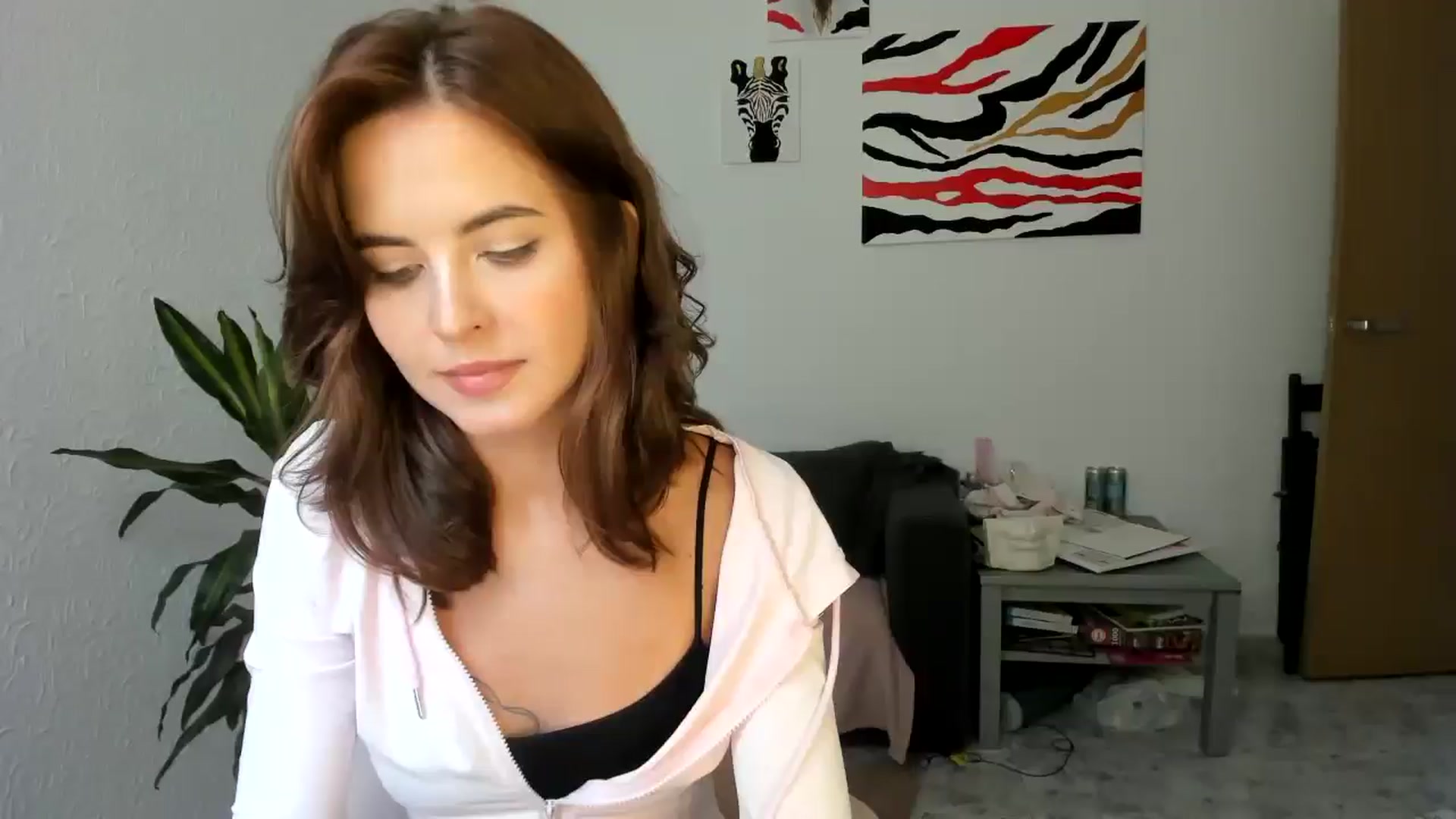 Gallery image thumbnail from AhahaGirl's myfreecams stream on, 08/26/2025, 14:12 image 1 of 20
