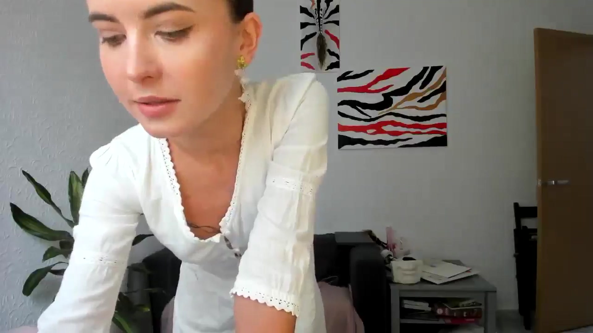 Gallery image thumbnail from AhahaGirl's myfreecams stream on, 08/28/2025, 12:26 image 6 of 20