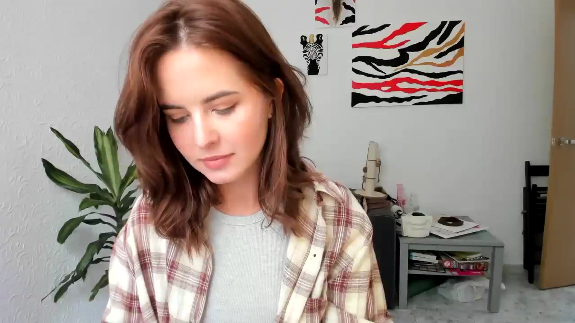 Gallery image thumbnail from AhahaGirl's myfreecams stream on, 08/30/2025, 13:18 image 2 of 20