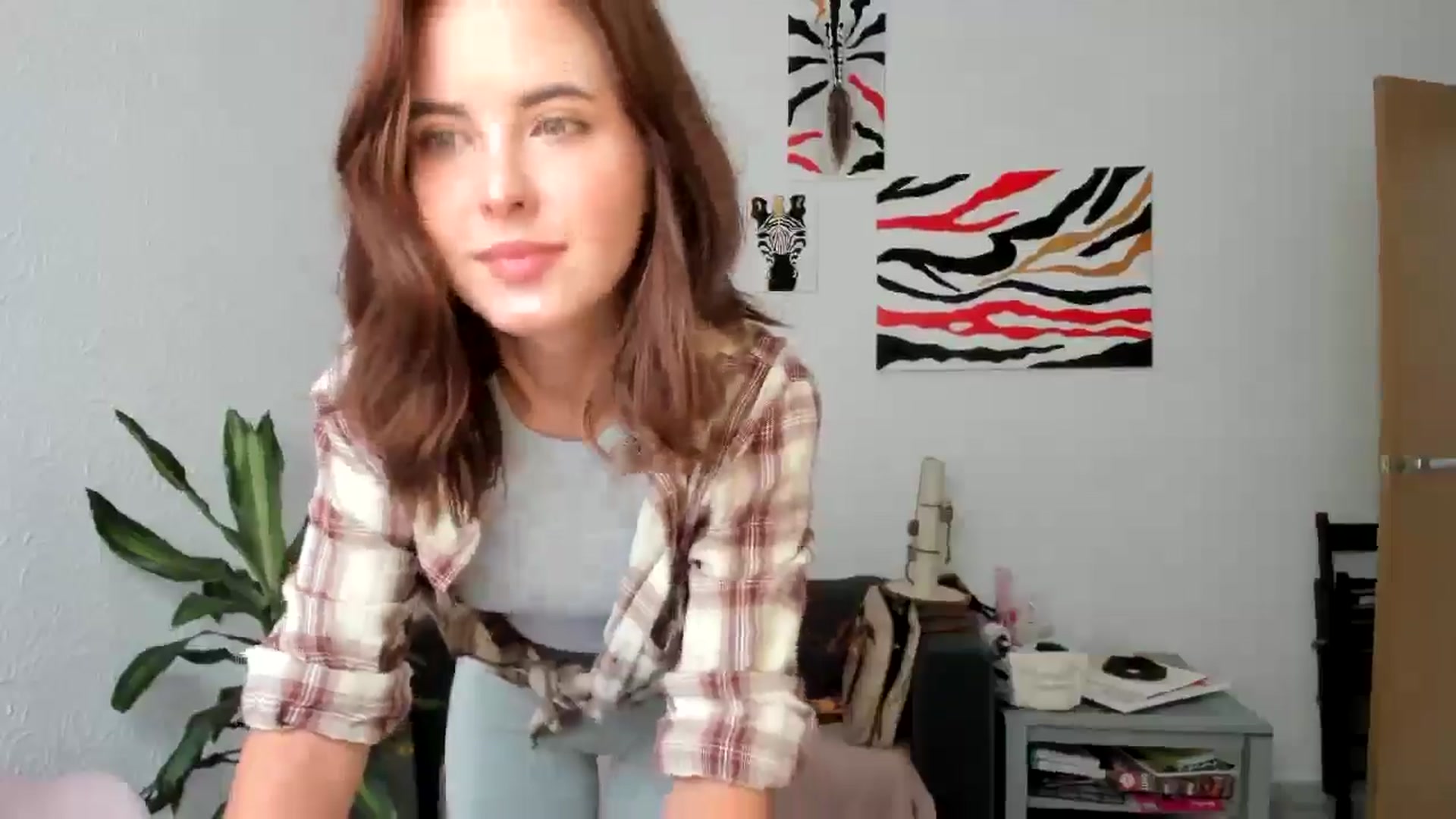 Gallery image thumbnail from AhahaGirl's myfreecams stream on, 08/30/2025, 13:18 image 10 of 20