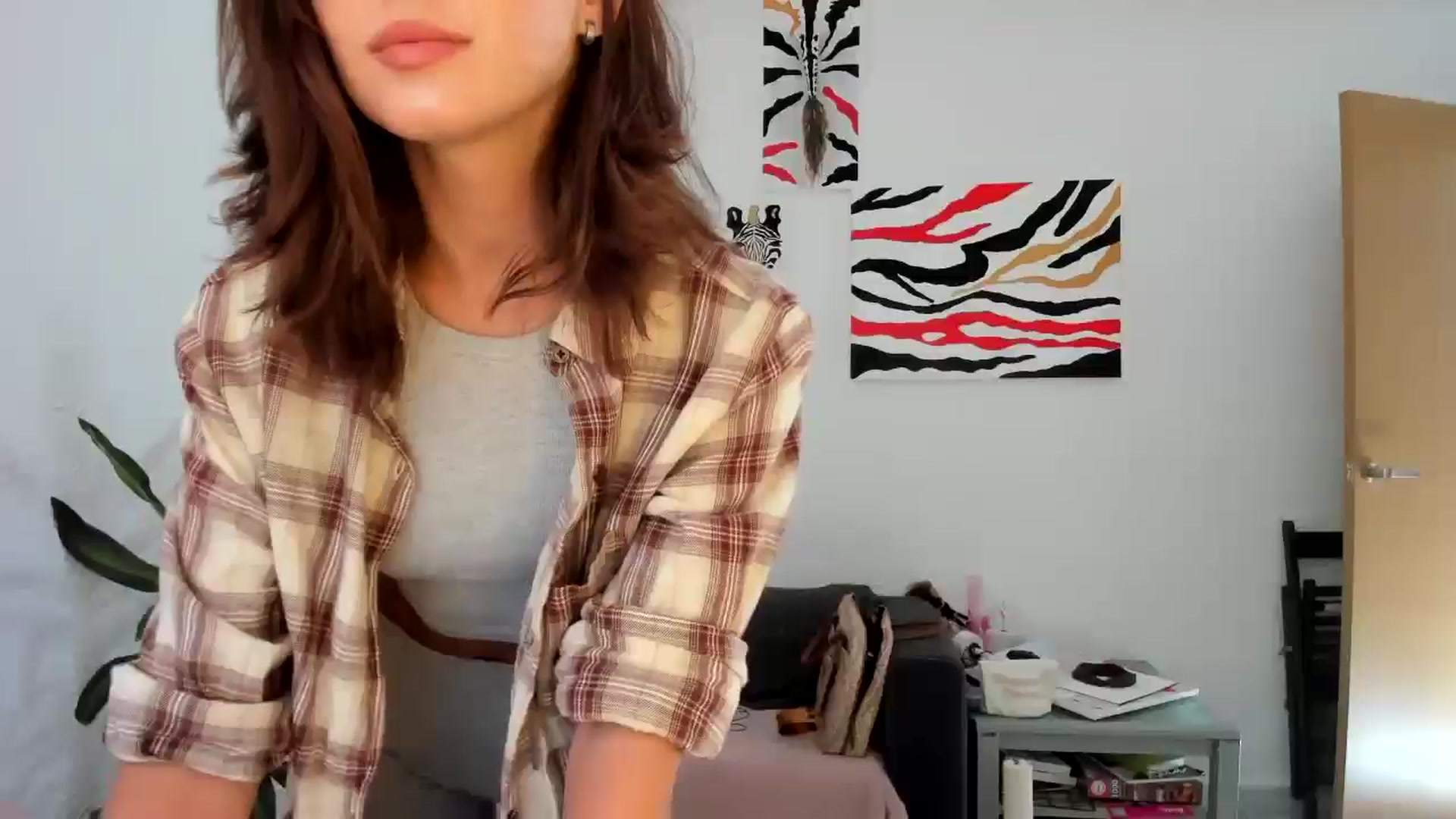 Gallery image thumbnail from AhahaGirl's myfreecams stream on, 08/30/2025, 15:44 image 2 of 20