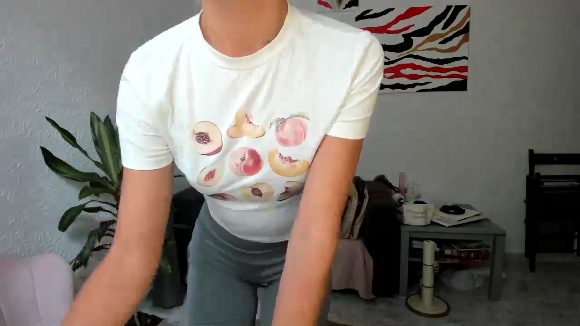 Gallery image thumbnail from AhahaGirl's myfreecams stream on, 09/01/2025, 12:34 image 7 of 20