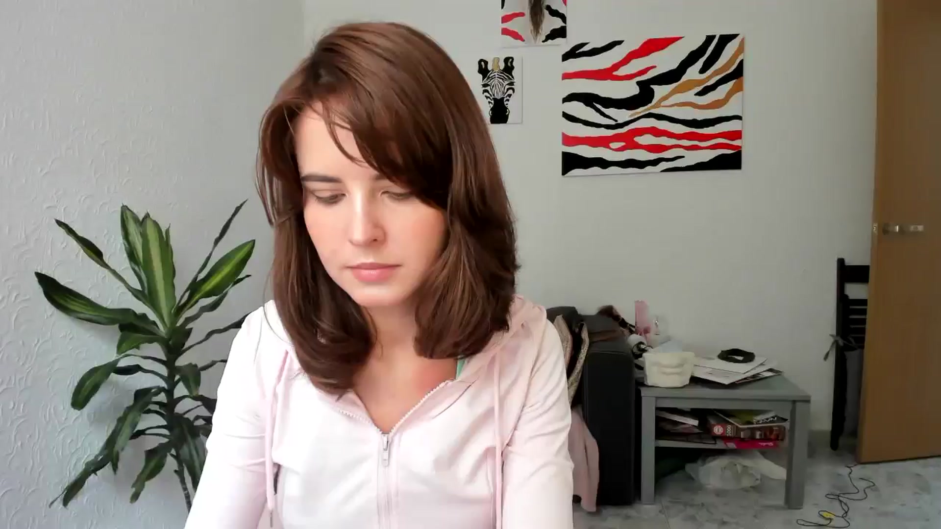 Gallery image thumbnail from AhahaGirl's myfreecams stream on, 09/04/2025, 13:02 image 1 of 20