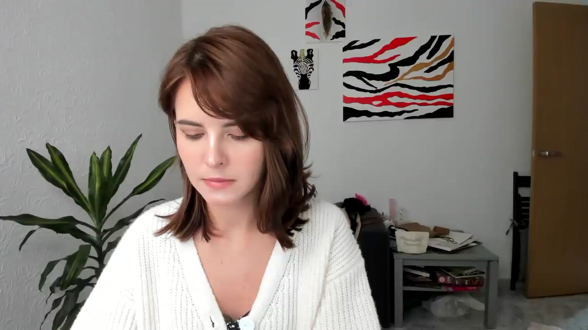 Gallery image thumbnail from AhahaGirl's myfreecams stream on, 09/05/2025, 14:20 image 6 of 20