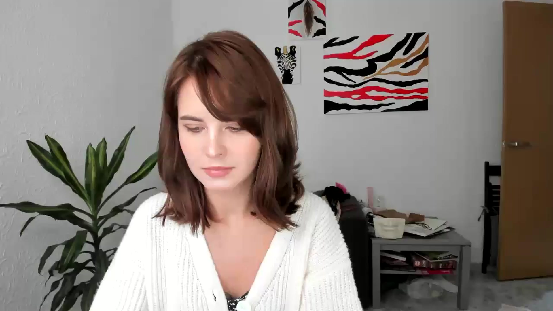 Gallery image thumbnail from AhahaGirl's myfreecams stream on, 09/05/2025, 14:20 image 1 of 20