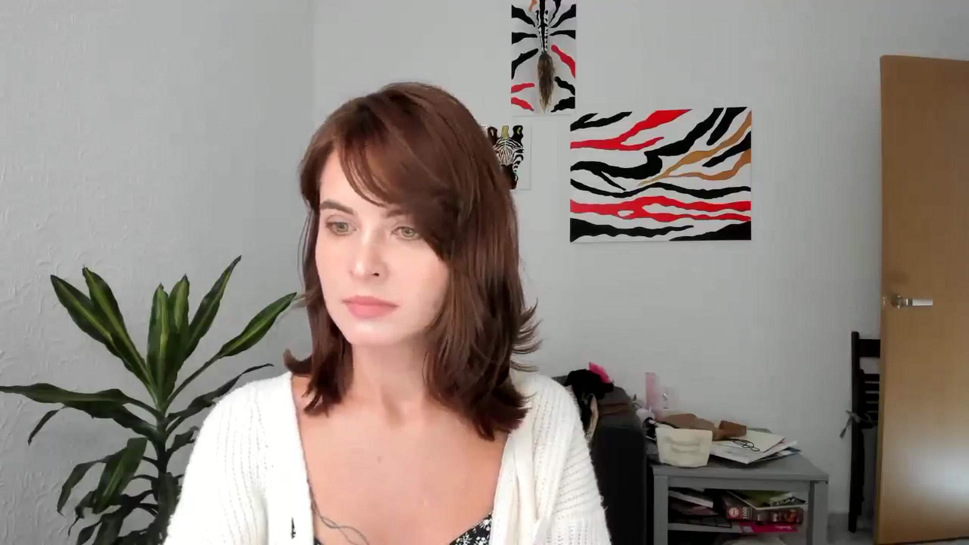 Gallery image thumbnail from AhahaGirl's myfreecams stream on, 09/05/2025, 15:20 image 16 of 20
