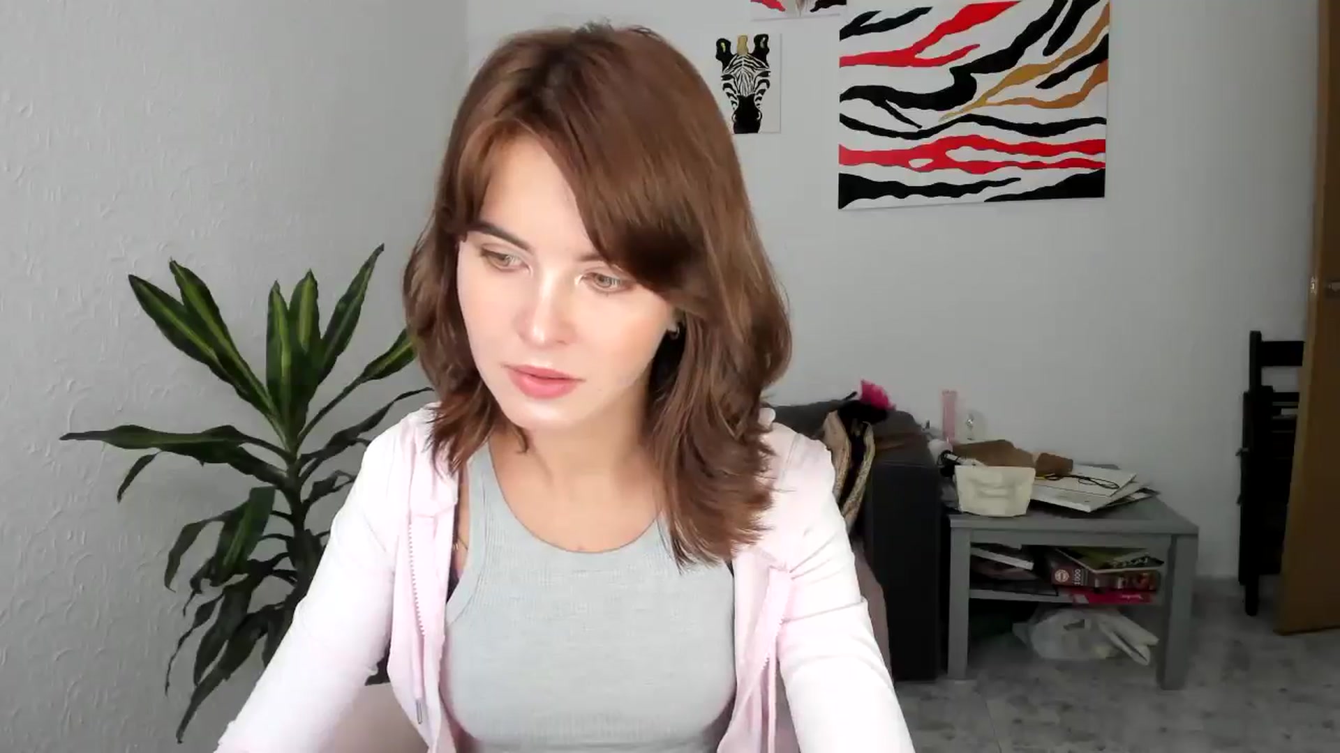 Gallery image thumbnail from AhahaGirl's myfreecams stream on, 09/06/2025, 12:52 image 12 of 20