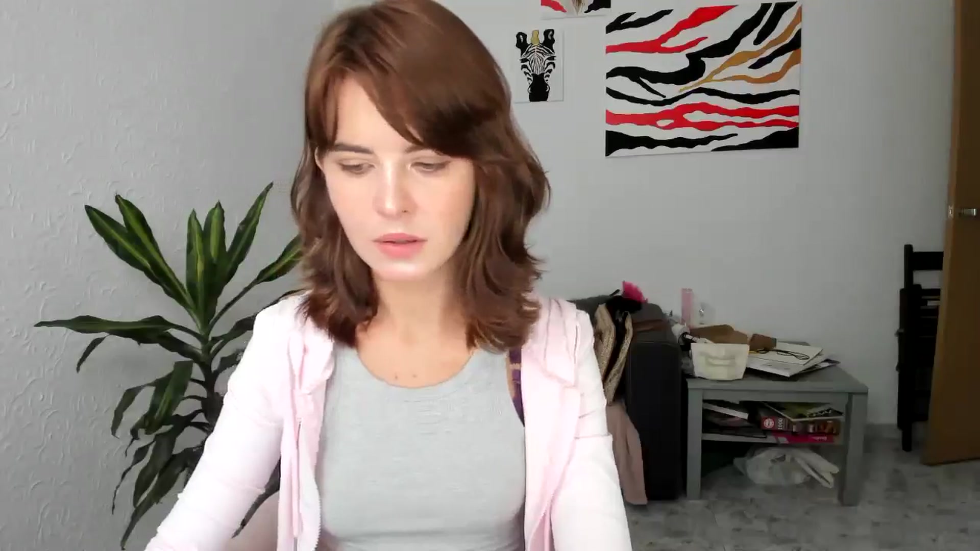 Gallery image thumbnail from AhahaGirl's myfreecams stream on, 09/06/2025, 12:52 image 2 of 20