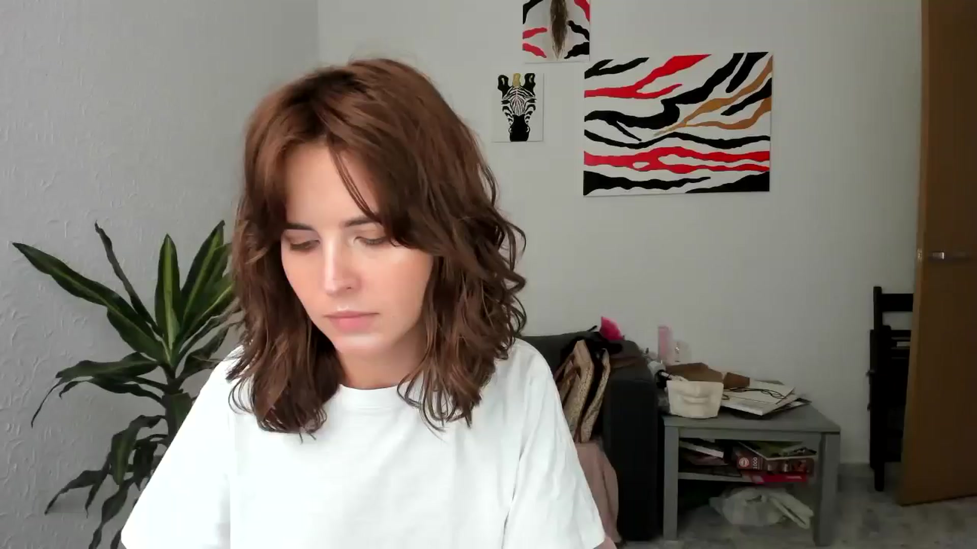 Gallery image thumbnail from AhahaGirl's myfreecams stream on, 09/10/2025, 14:42 image 1 of 20