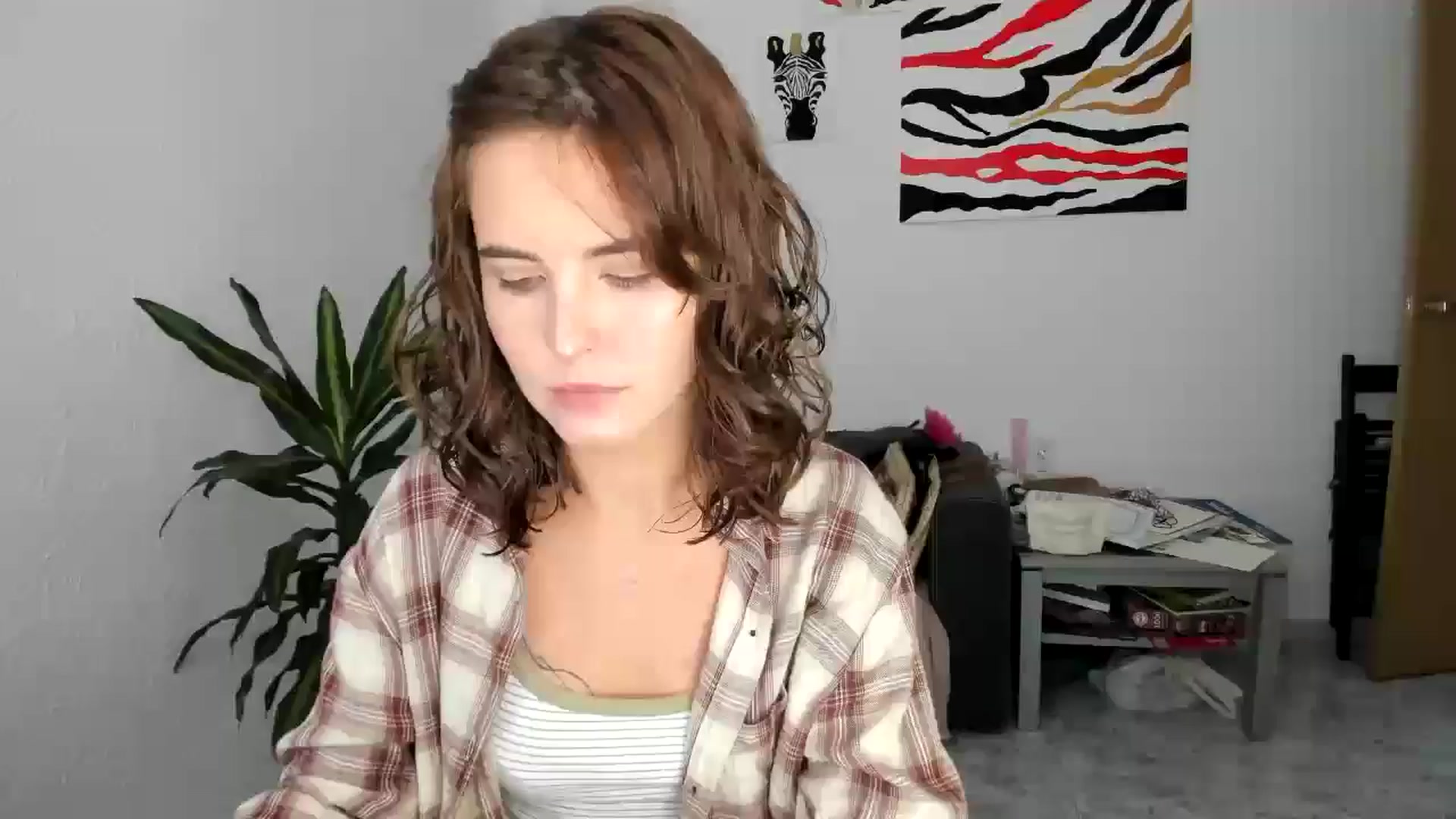 Gallery image thumbnail from AhahaGirl's myfreecams stream on, 09/12/2025, 13:28 image 4 of 20