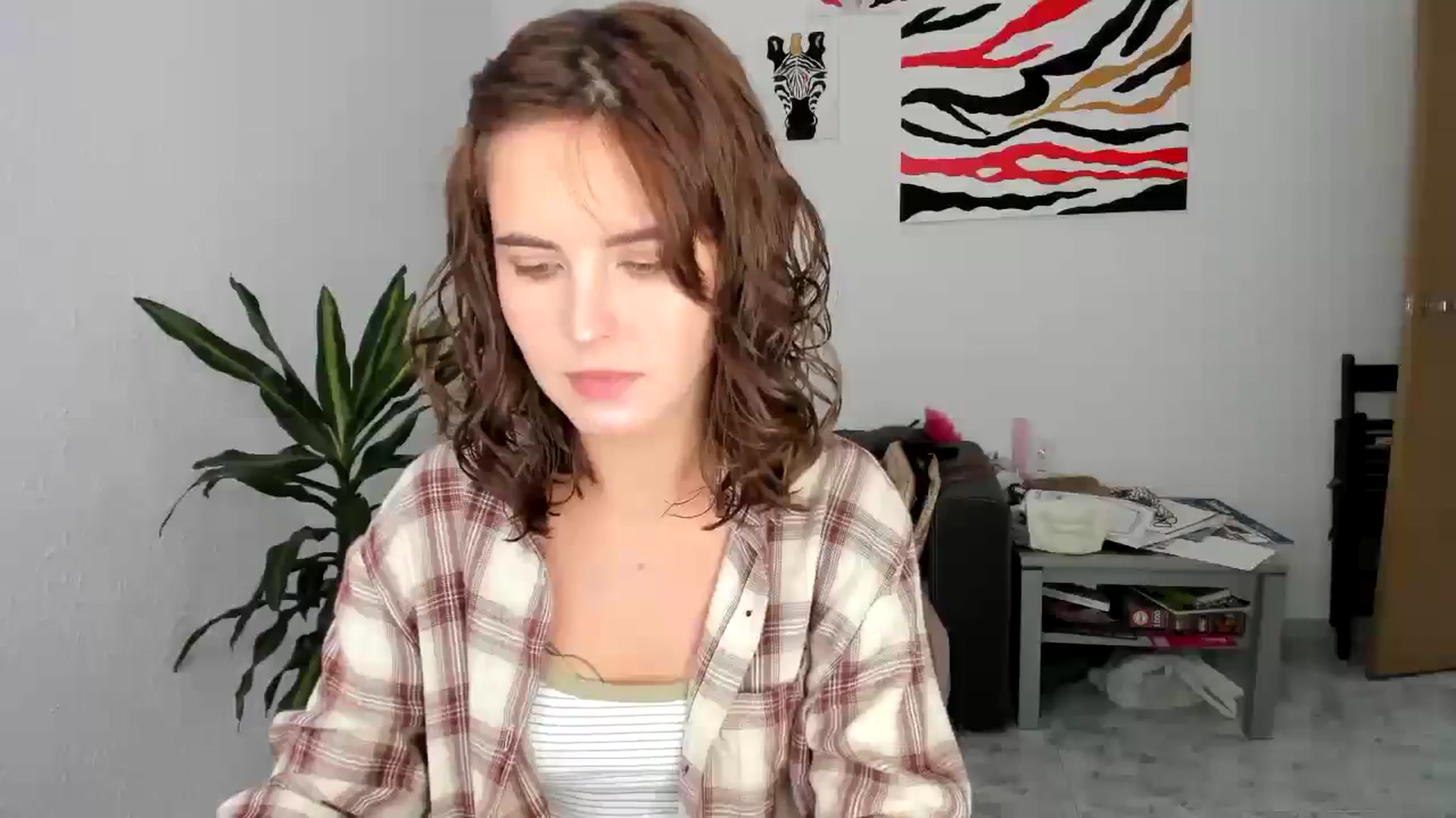 Gallery image thumbnail from AhahaGirl's myfreecams stream on, 09/12/2025, 13:28 image 2 of 20