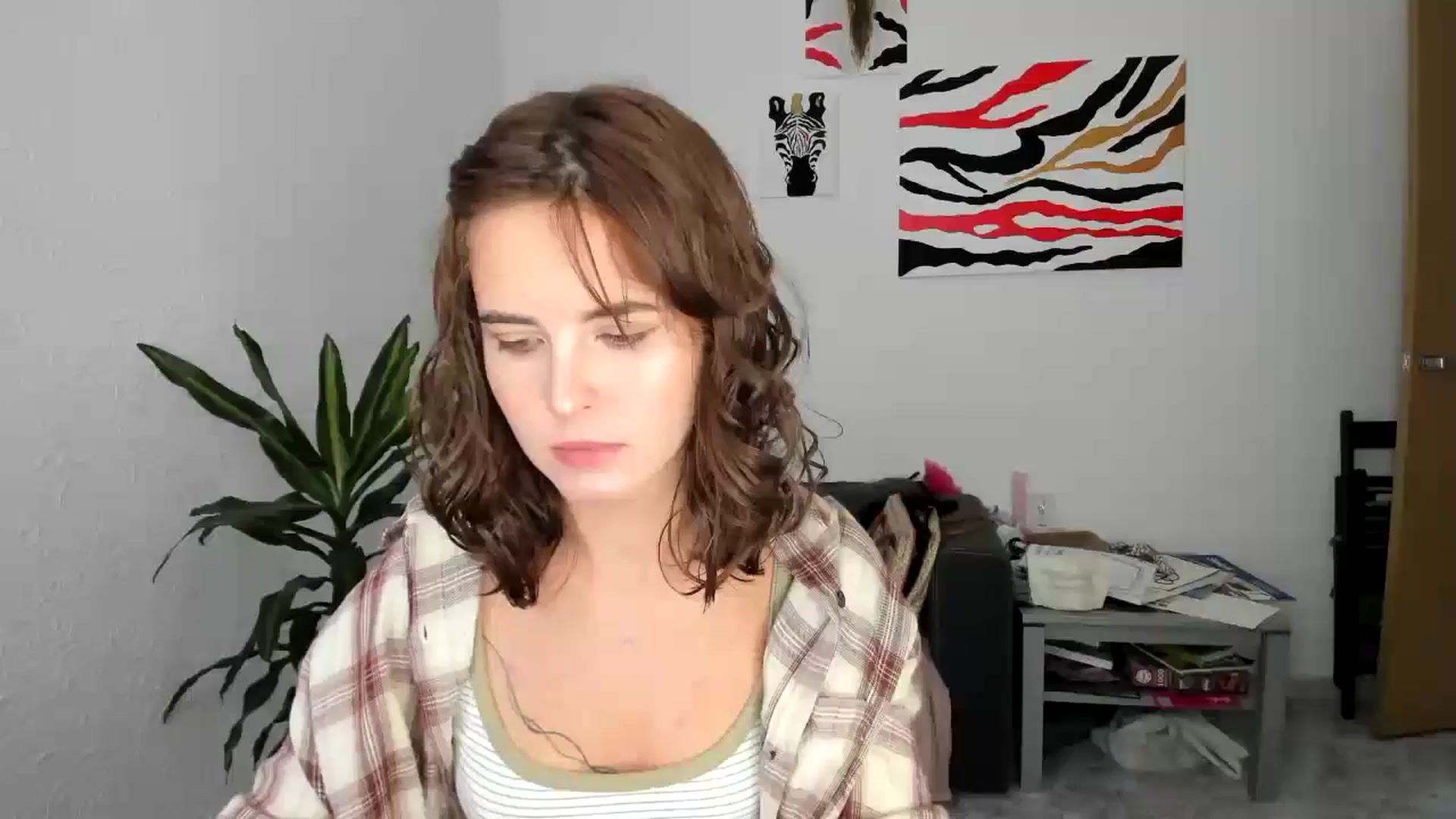 Gallery image thumbnail from AhahaGirl's myfreecams stream on, 09/12/2025, 13:28 image 16 of 20