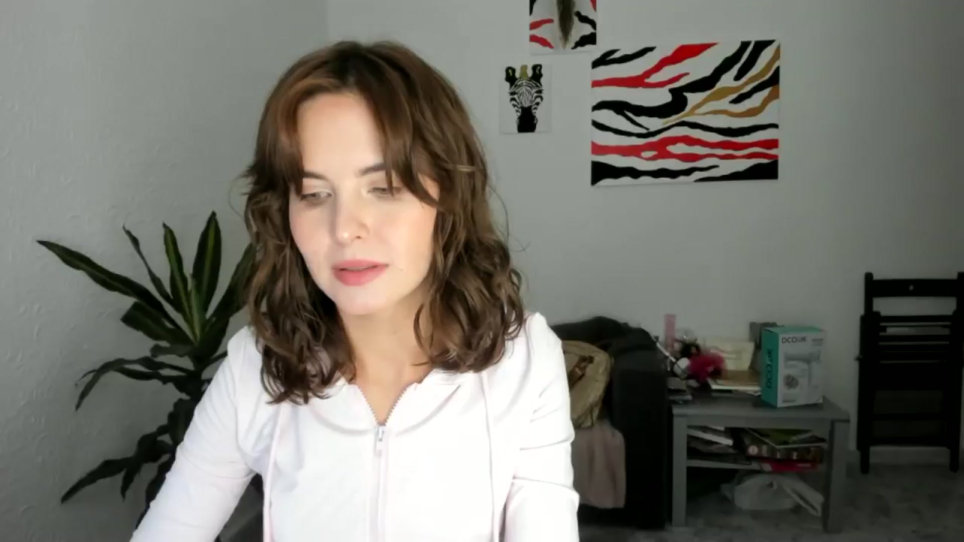 Gallery image thumbnail from AhahaGirl's myfreecams stream on, 09/16/2025, 16:57 image 20 of 20