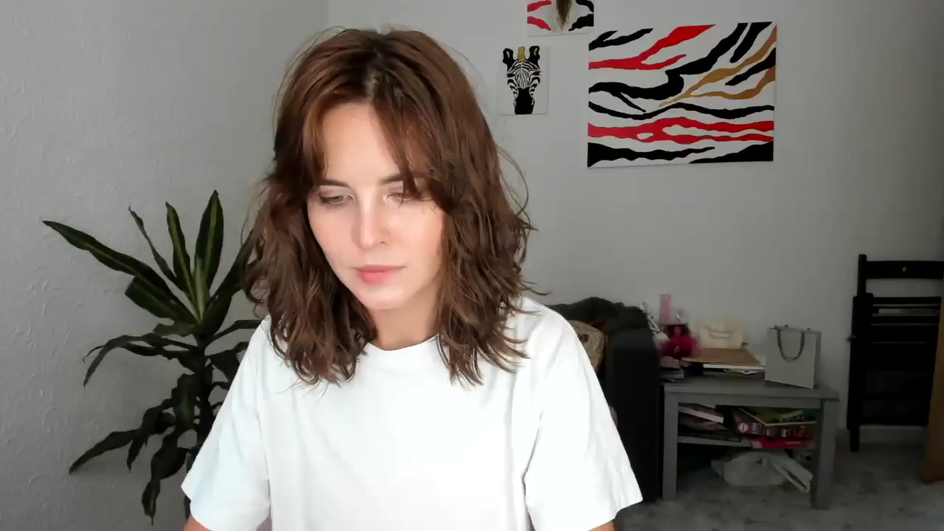 Gallery image thumbnail from AhahaGirl's myfreecams stream on, 09/17/2025, 15:11 image 20 of 20