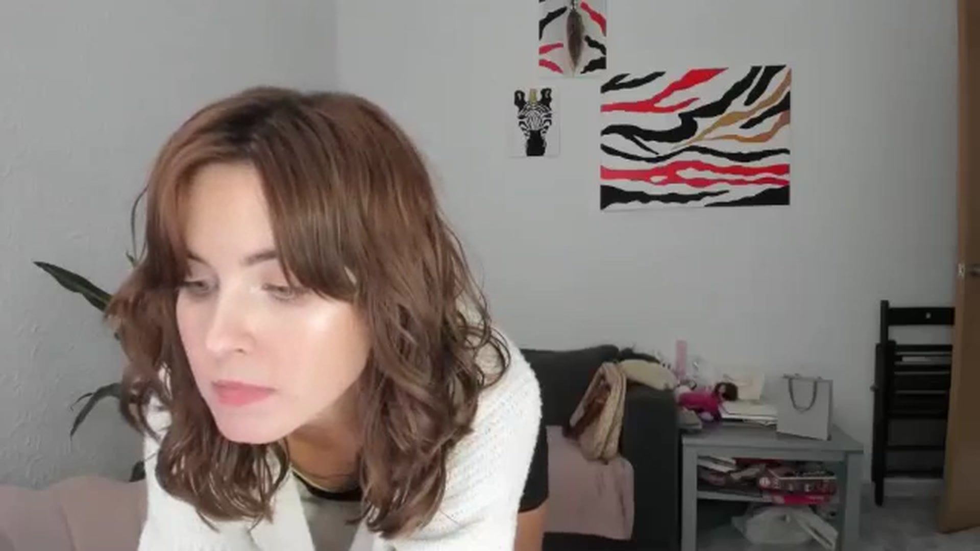 Gallery image thumbnail from AhahaGirl's myfreecams stream on, 09/20/2025, 15:53 image 14 of 20