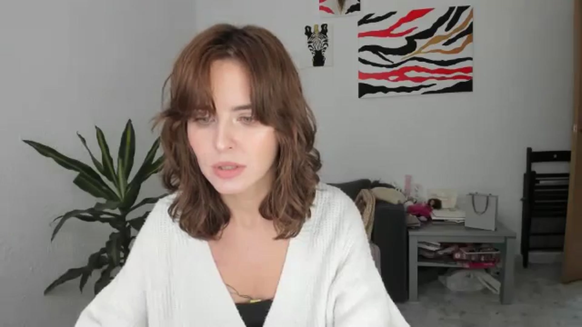 Gallery image thumbnail from AhahaGirl's myfreecams stream on, 09/20/2025, 15:53 image 3 of 20