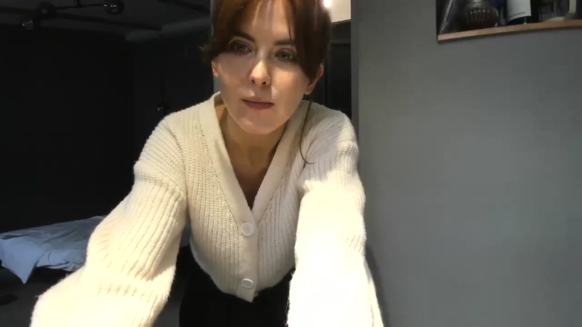 Gallery image thumbnail from AhahaGirl's myfreecams stream on, 10/04/2025, 10:45 image 3 of 20