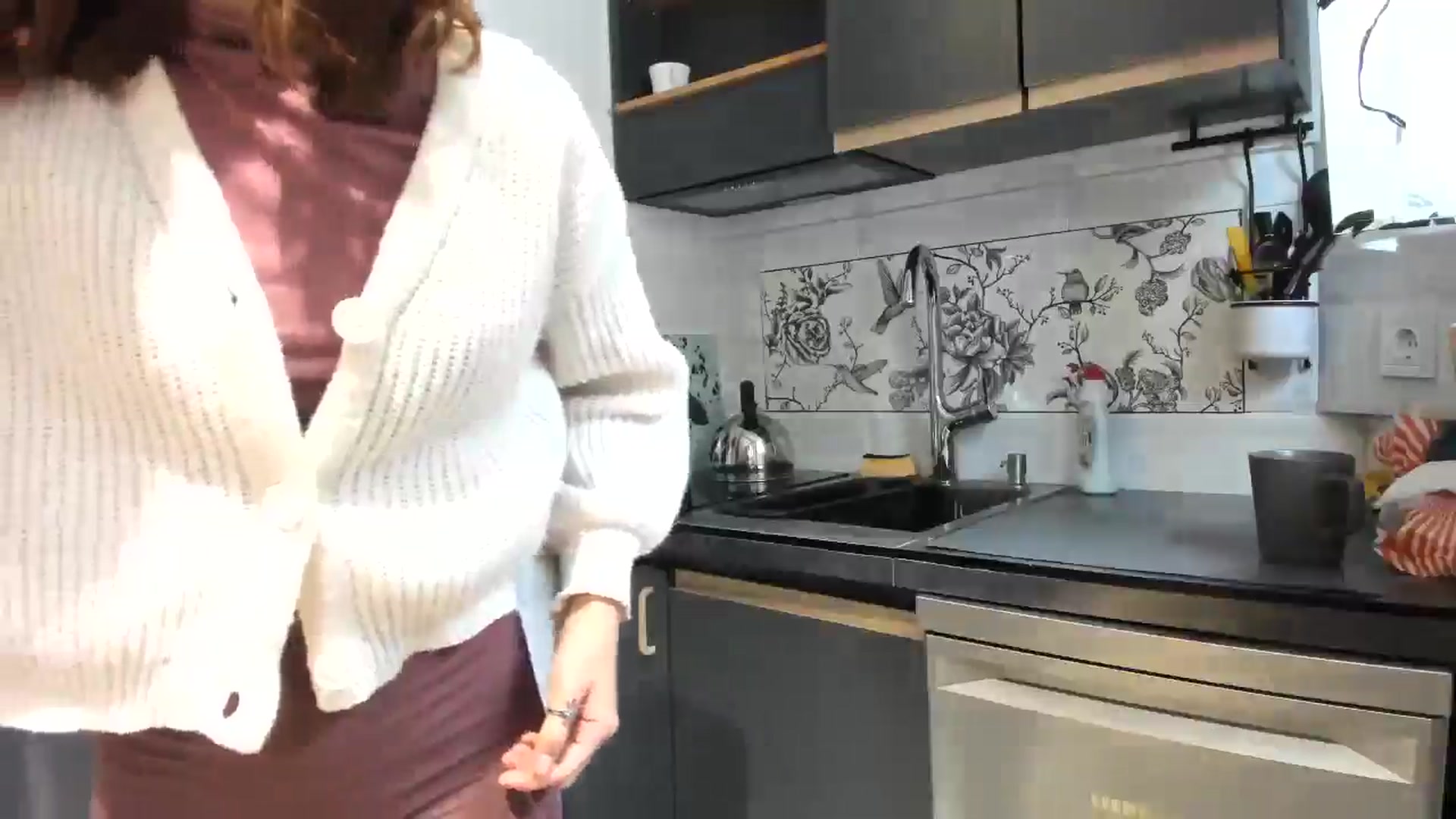 Gallery image thumbnail from AhahaGirl's myfreecams stream on, 10/11/2025, 13:24 image 8 of 20