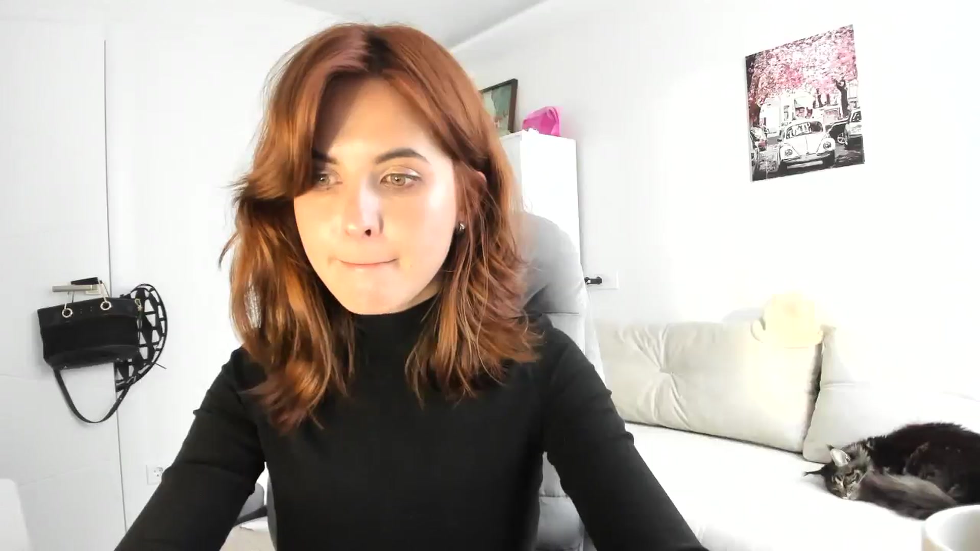 Gallery image thumbnail from AhahaGirl's myfreecams stream on, 10/13/2025, 14:14 image 12 of 20