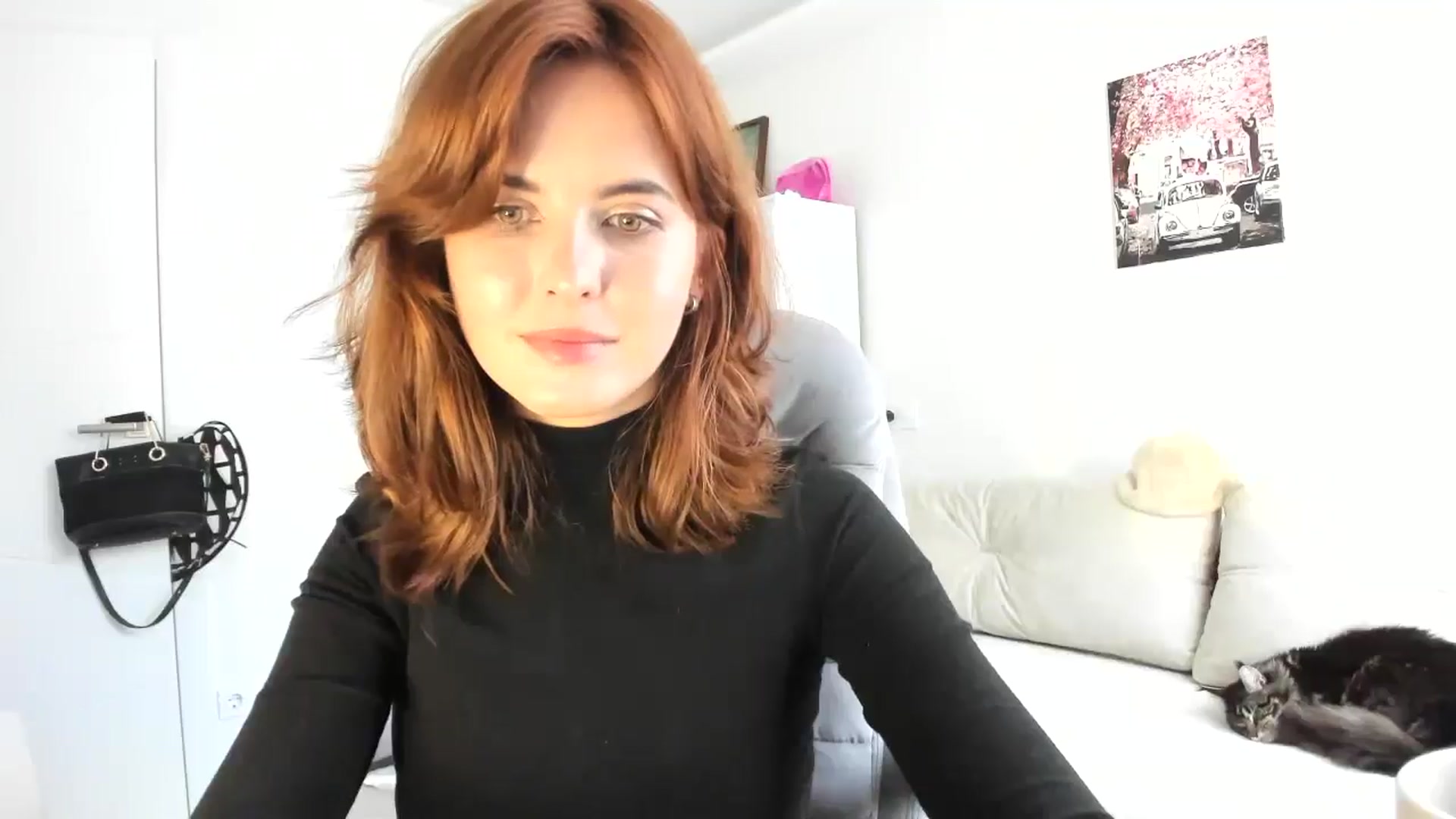Gallery image thumbnail from AhahaGirl's myfreecams stream on, 10/13/2025, 14:14 image 6 of 20