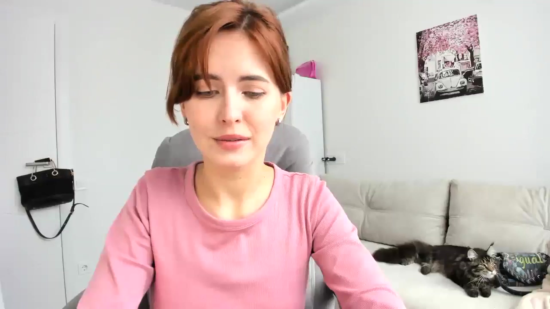 Gallery image thumbnail from AhahaGirl's myfreecams stream on, 10/15/2025, 09:37 image 19 of 20