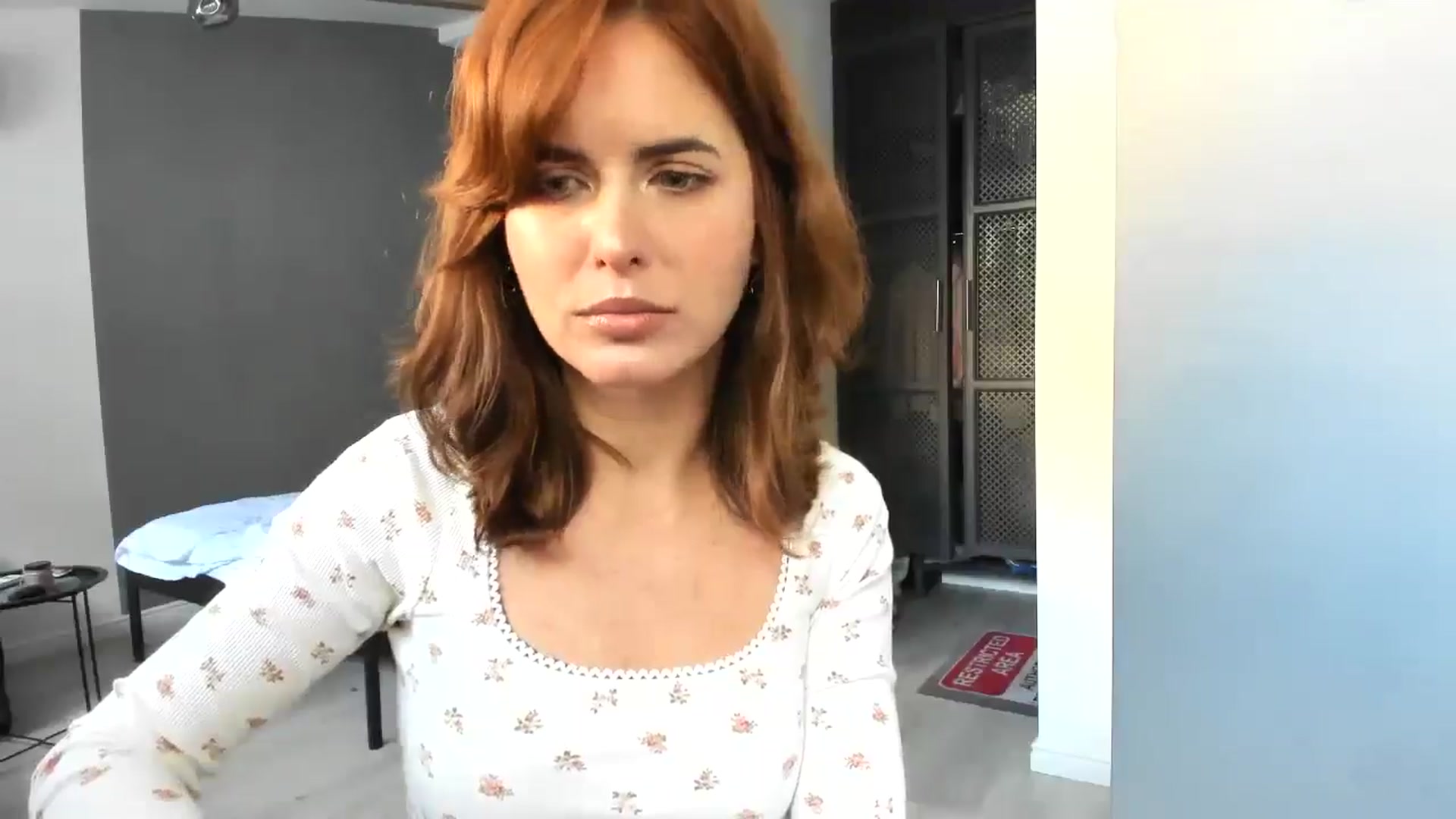 Gallery image thumbnail from AhahaGirl's myfreecams stream on, 10/16/2025, 12:24 image 4 of 20