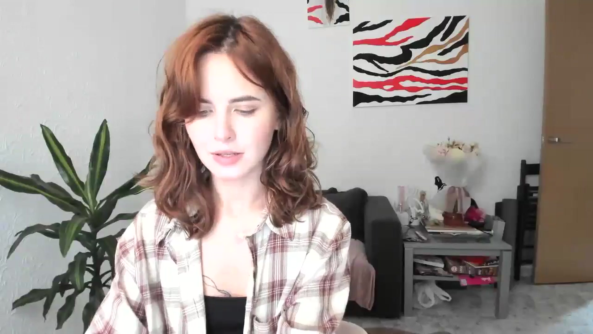 Gallery image thumbnail from AhahaGirl's myfreecams stream on, 10/29/2025, 14:33 image 17 of 20