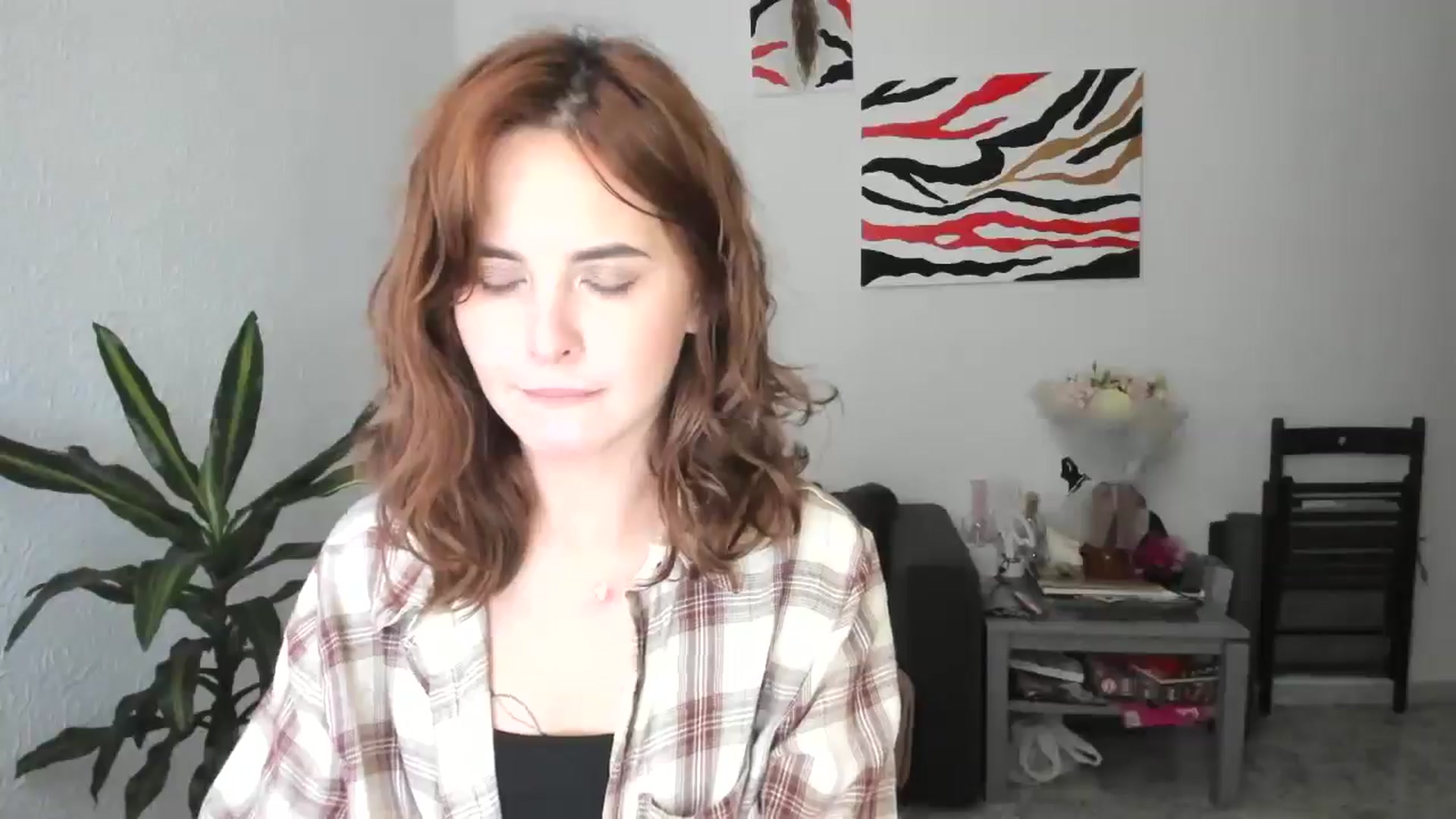 Gallery image thumbnail from AhahaGirl's myfreecams stream on, 10/29/2025, 15:50 image 13 of 20
