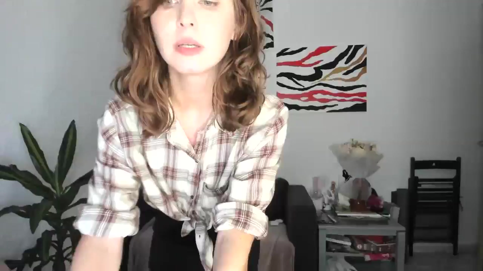 Gallery image thumbnail from AhahaGirl's myfreecams stream on, 10/29/2025, 17:01 image 2 of 20