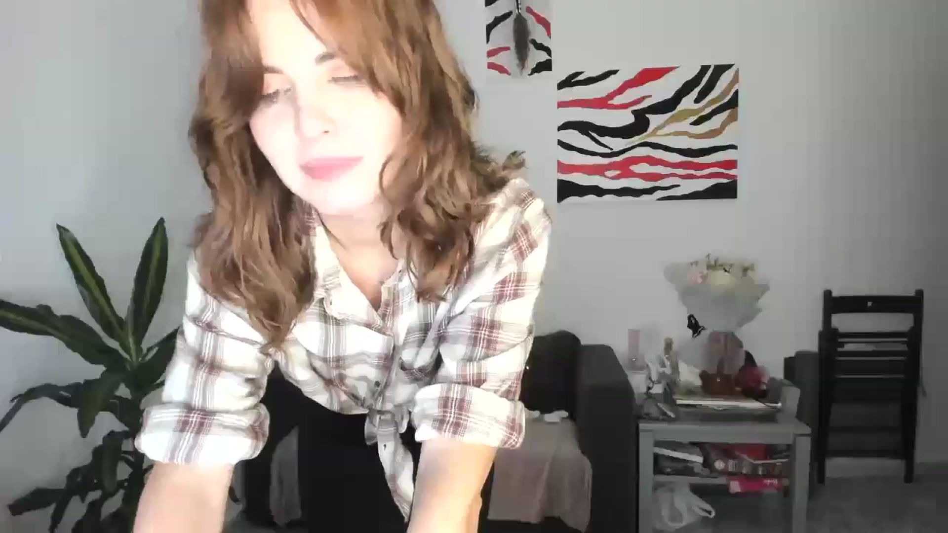 Gallery image thumbnail from AhahaGirl's myfreecams stream on, 10/29/2025, 17:01 image 12 of 20