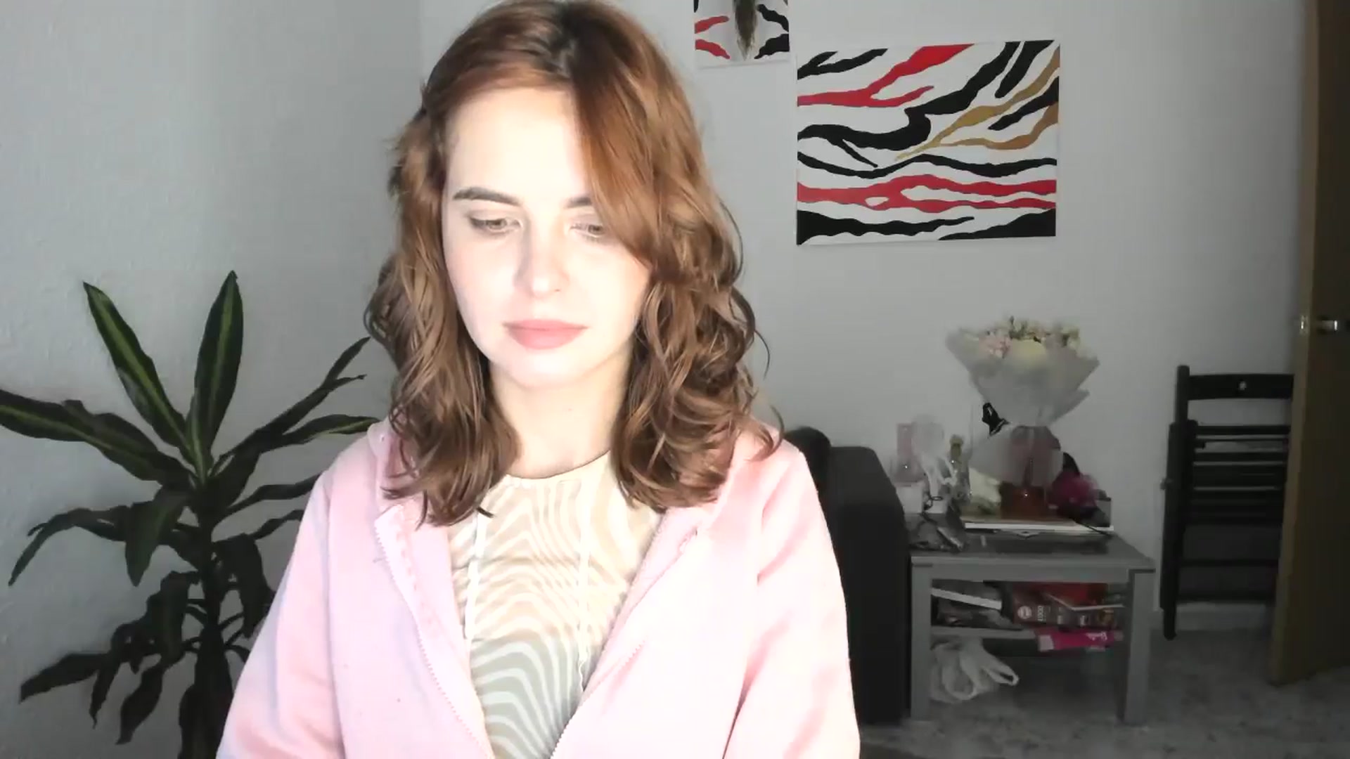 Gallery image thumbnail from AhahaGirl's myfreecams stream on, 10/30/2025, 17:05 image 16 of 20