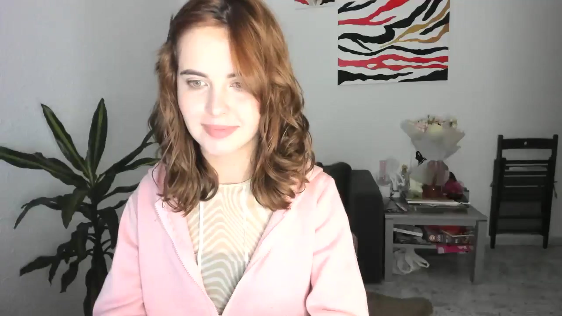 Gallery image thumbnail from AhahaGirl's myfreecams stream on, 10/30/2025, 17:05 image 10 of 20
