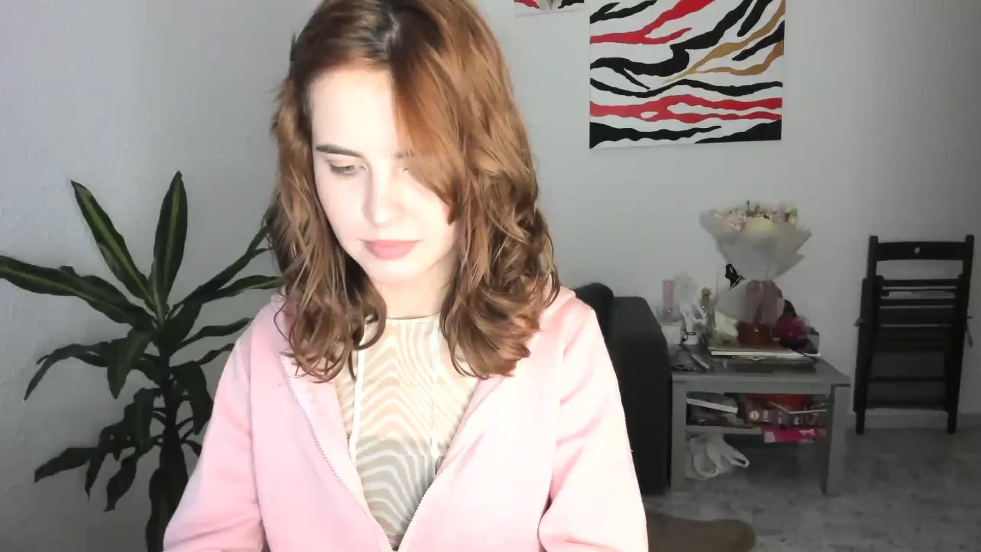Gallery image thumbnail from AhahaGirl's myfreecams stream on, 10/30/2025, 17:05 image 8 of 20