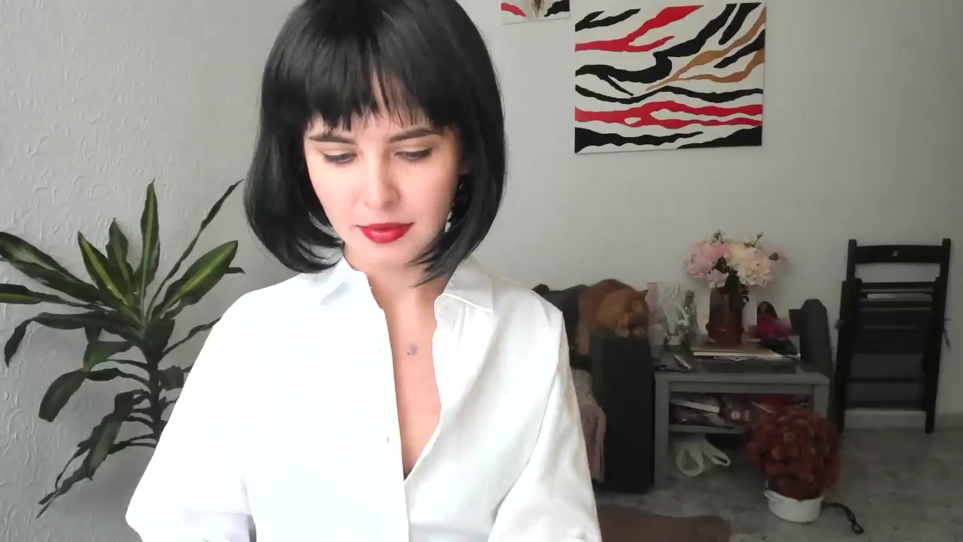 Gallery image thumbnail from AhahaGirl's myfreecams stream on, 10/31/2025, 11:42 image 14 of 20