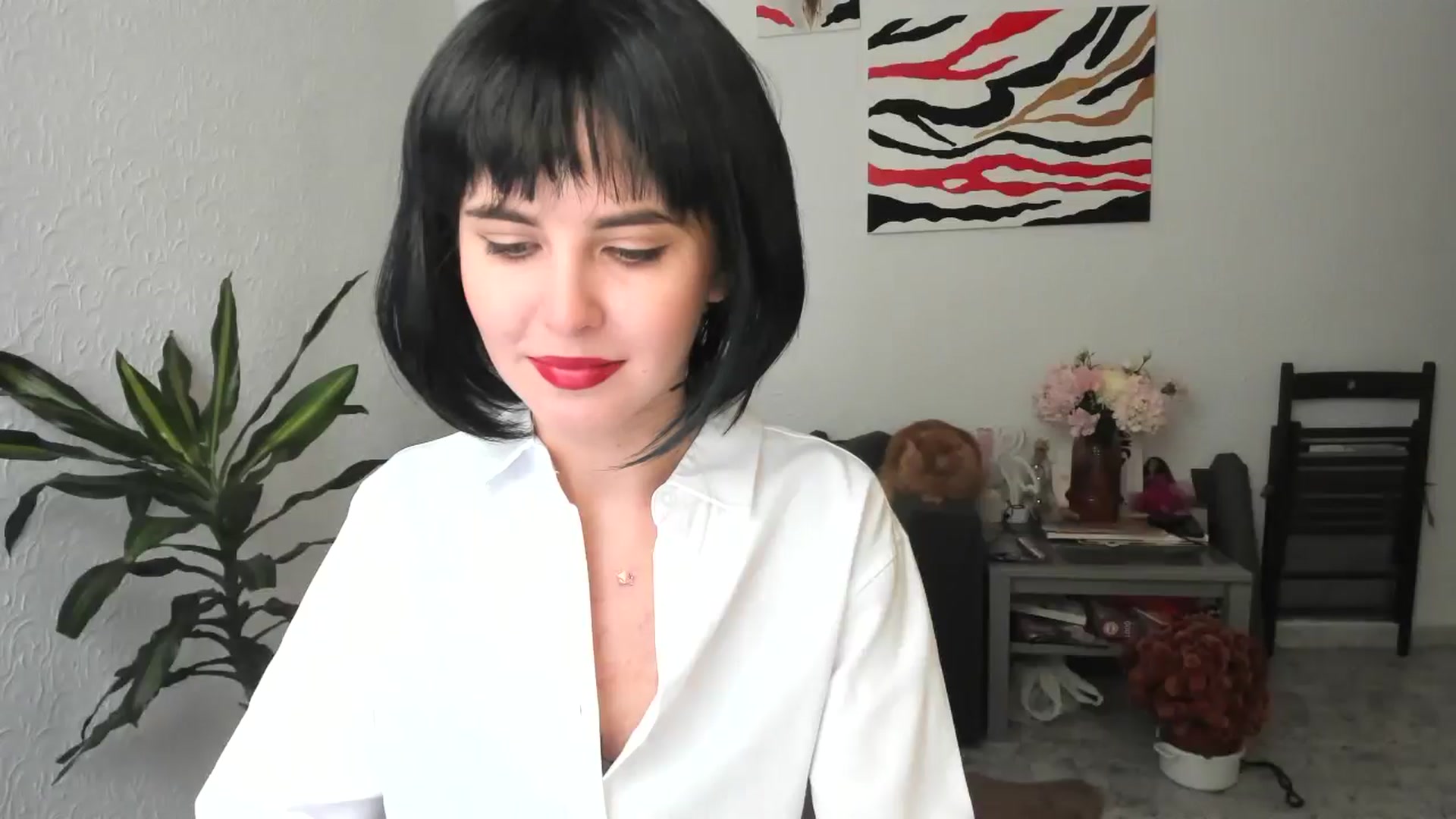 Gallery image thumbnail from AhahaGirl's myfreecams stream on, 10/31/2025, 11:42 image 18 of 20