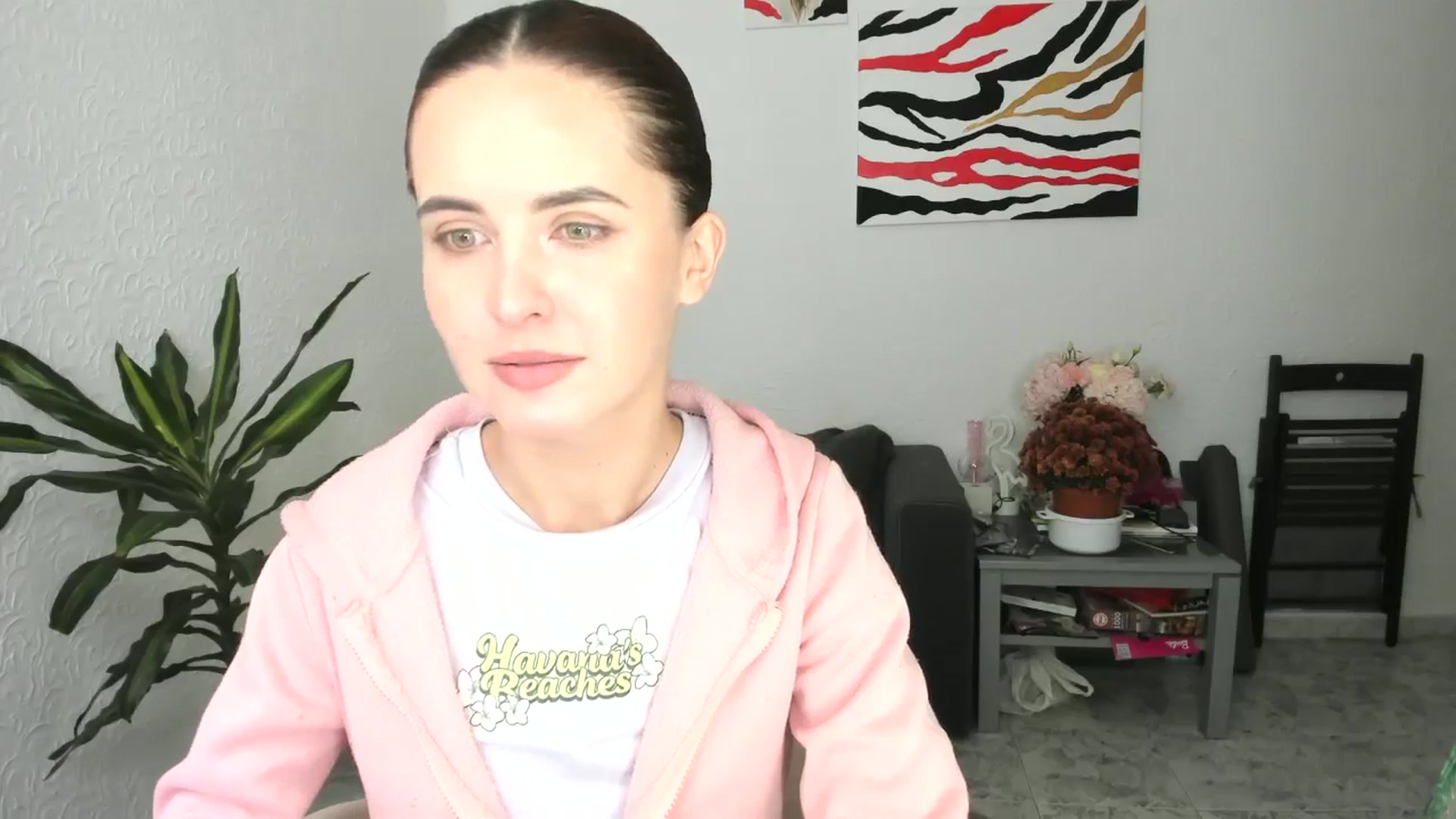 Gallery image thumbnail from AhahaGirl's myfreecams stream on, 11/01/2025, 12:57 image 2 of 20