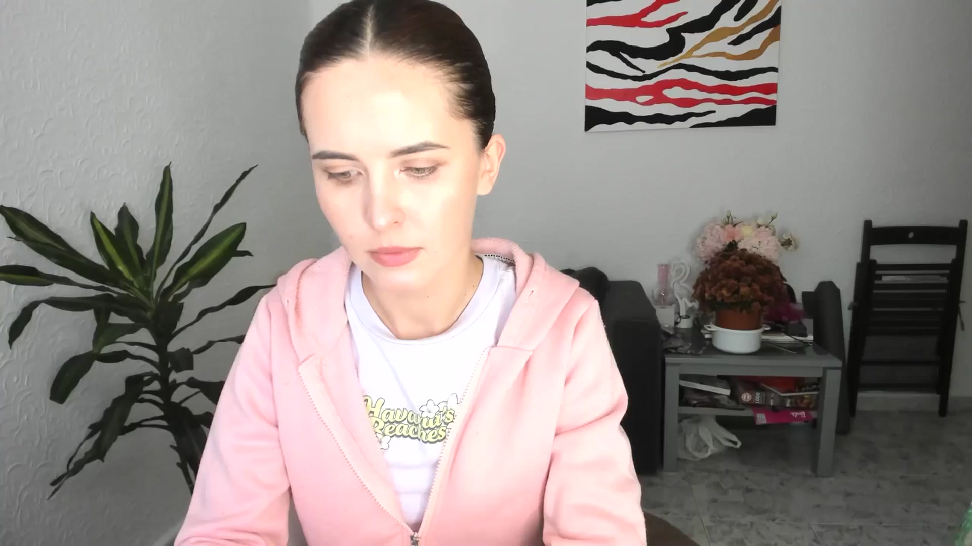 Gallery image thumbnail from AhahaGirl's myfreecams stream on, 11/01/2025, 15:08 image 12 of 20
