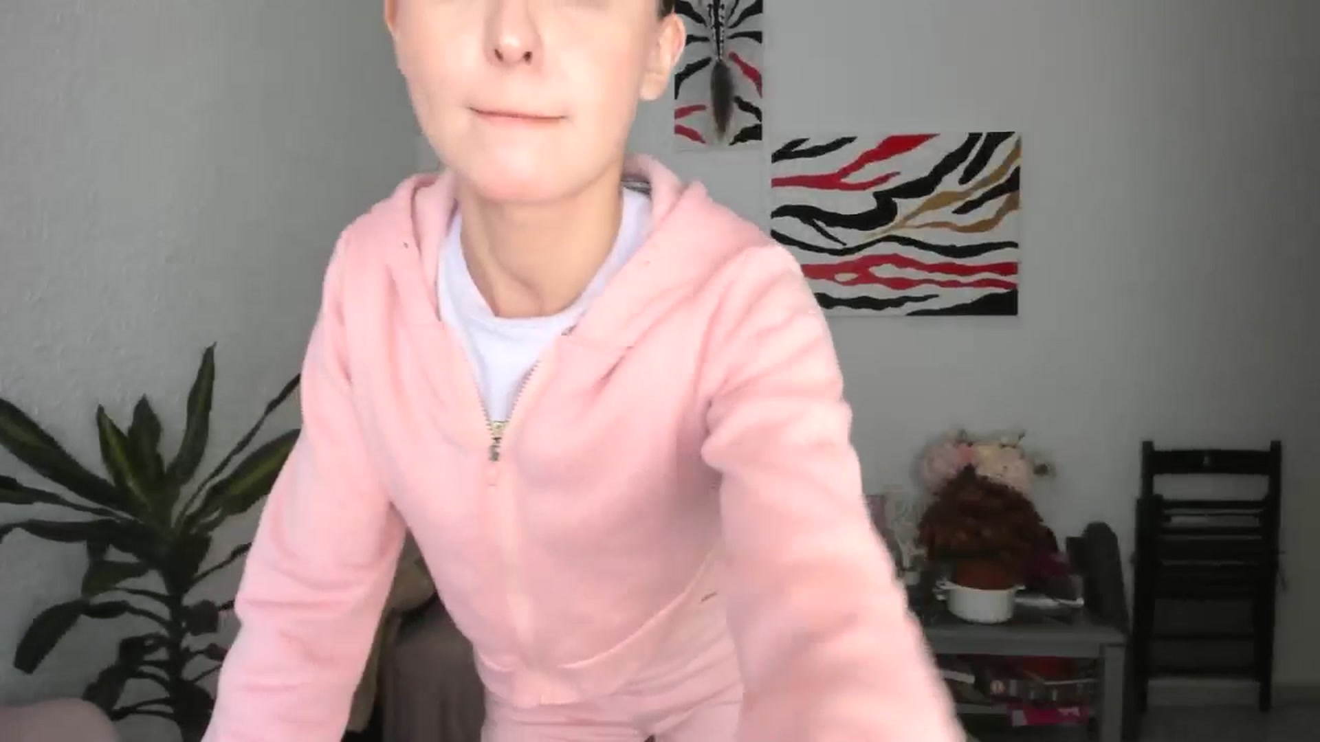 Gallery image thumbnail from AhahaGirl's myfreecams stream on, 11/01/2025, 15:08 image 2 of 20