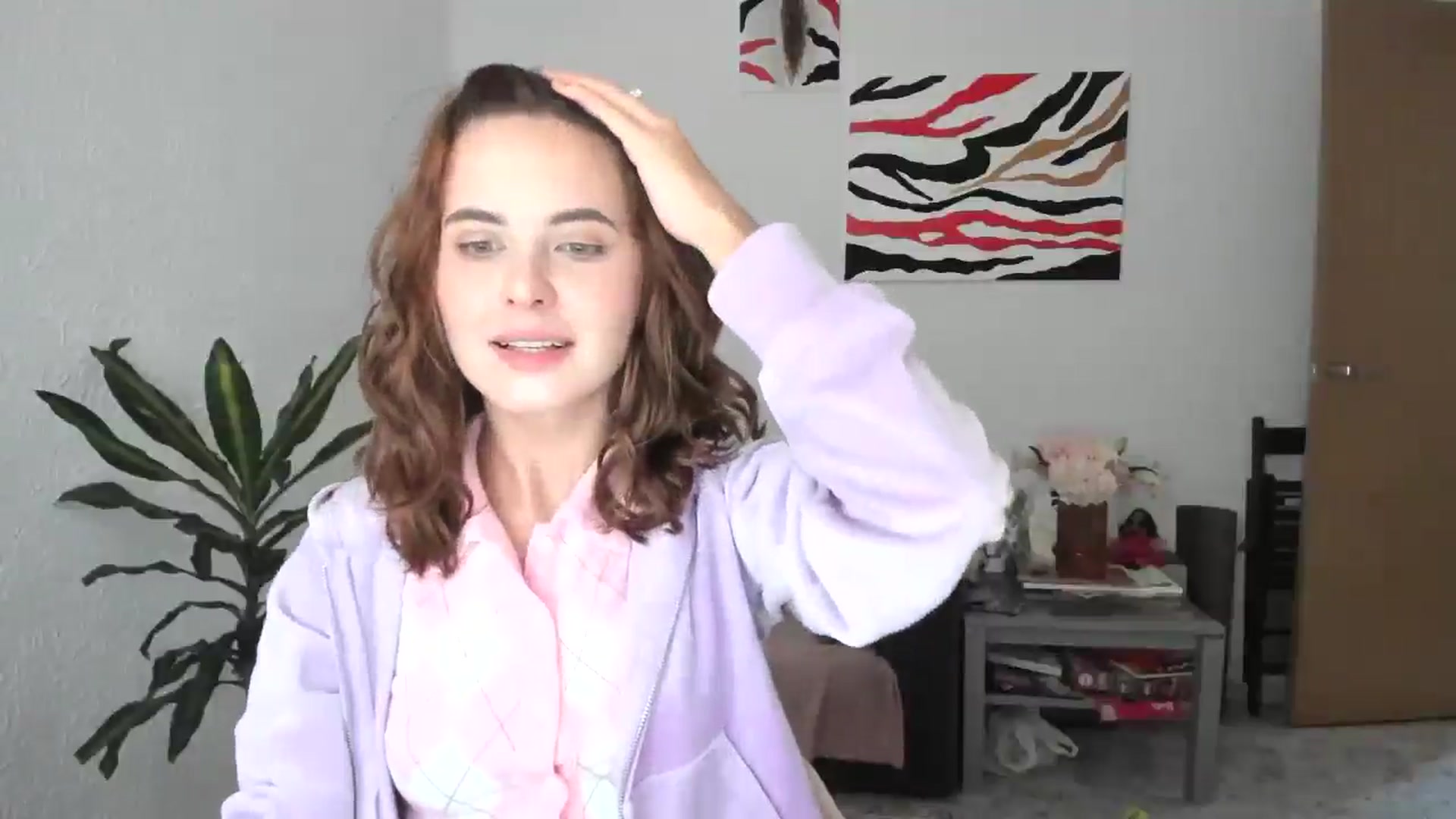 Gallery image thumbnail from AhahaGirl's myfreecams stream on, 11/03/2025, 15:43 image 6 of 20