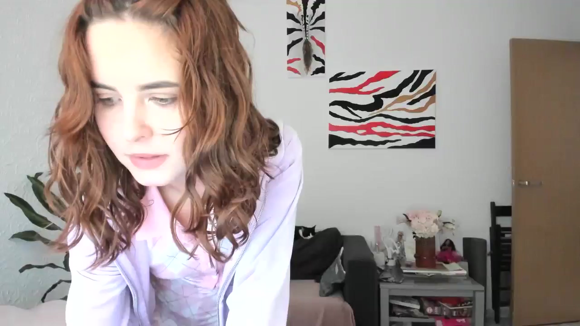 Gallery image thumbnail from AhahaGirl's myfreecams stream on, 11/03/2025, 15:43 image 1 of 20