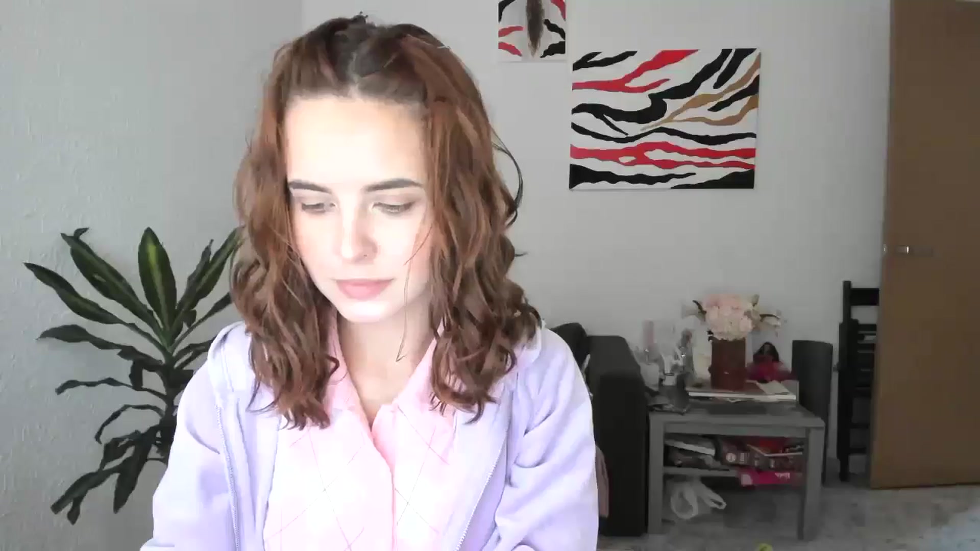 Gallery image thumbnail from AhahaGirl's myfreecams stream on, 11/03/2025, 15:43 image 7 of 20