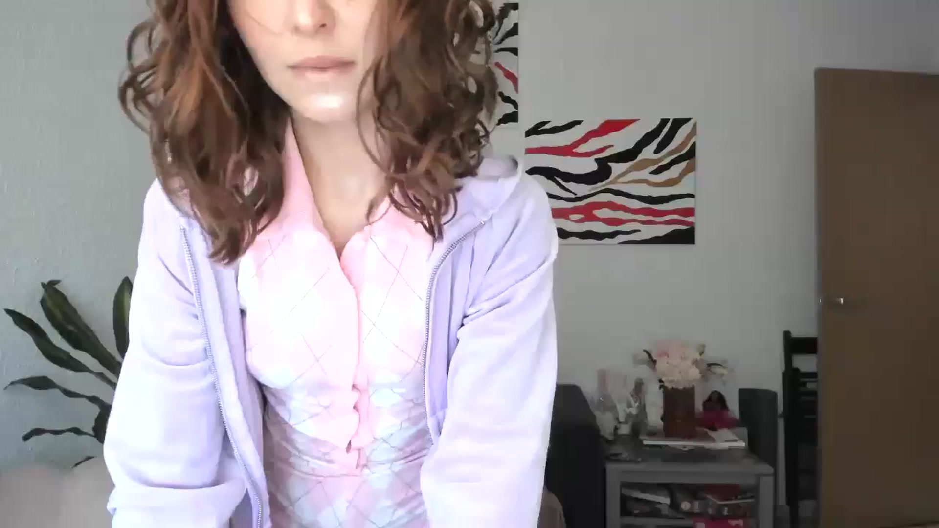 Gallery image thumbnail from AhahaGirl's myfreecams stream on, 11/03/2025, 15:57 image 11 of 20