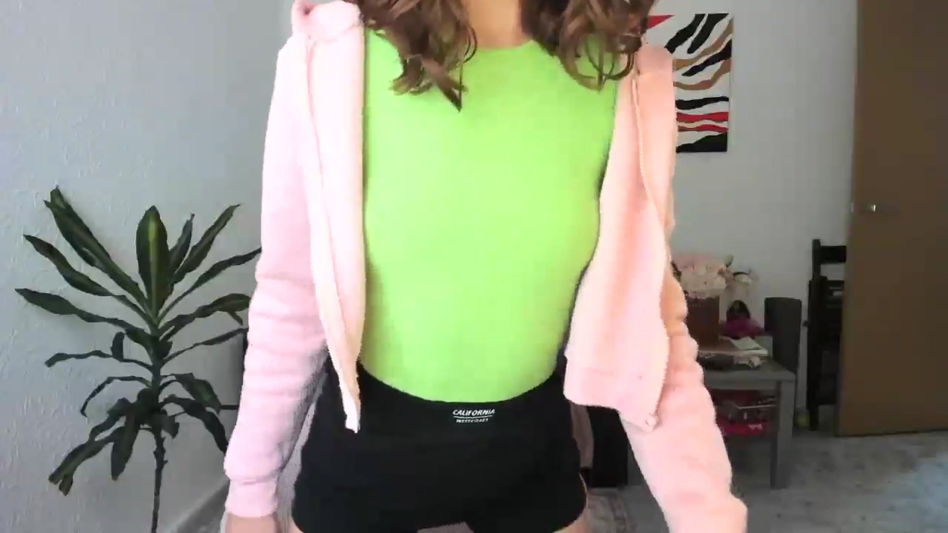 Gallery image thumbnail from AhahaGirl's myfreecams stream on, 11/04/2025, 13:44 image 8 of 20