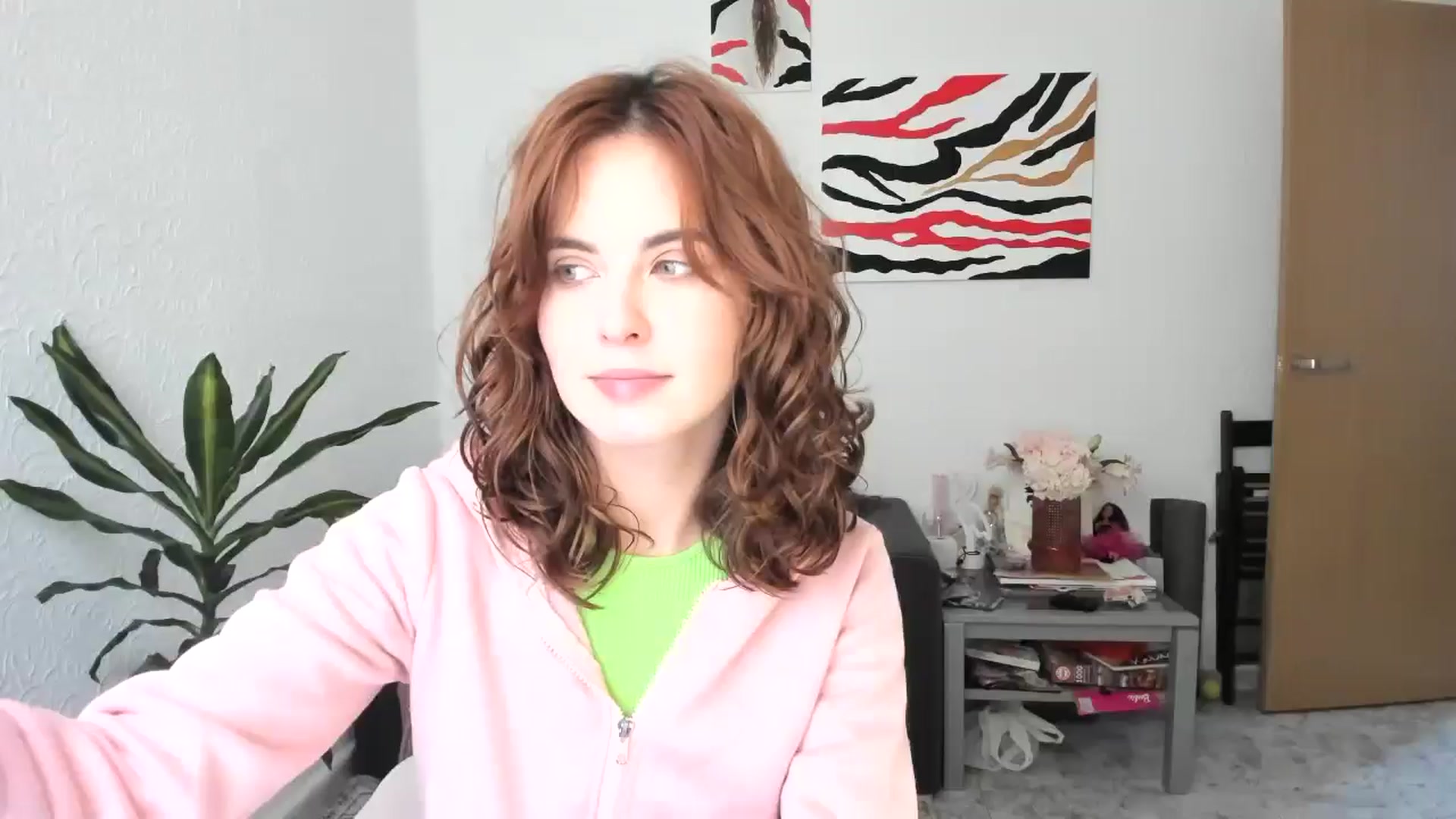 Gallery image thumbnail from AhahaGirl's myfreecams stream on, 11/04/2025, 13:44 image 1 of 20