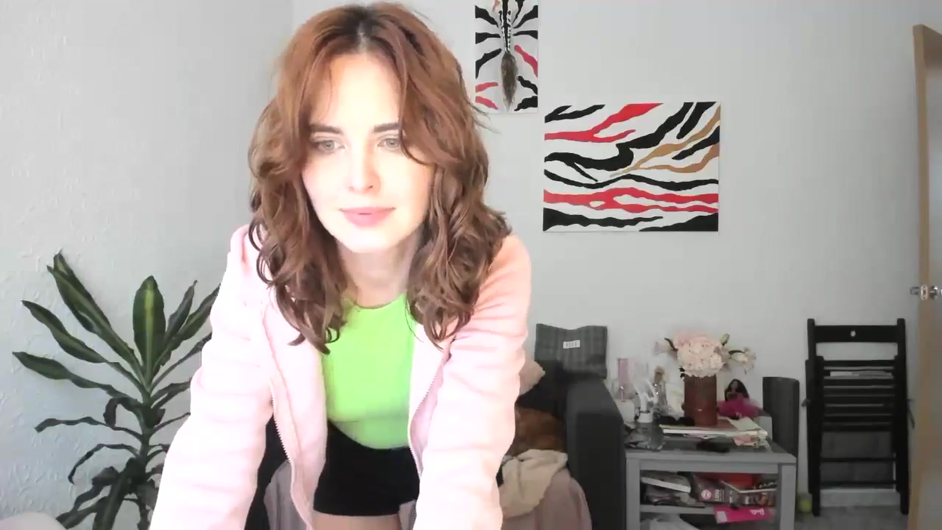 Gallery image thumbnail from AhahaGirl's myfreecams stream on, 11/04/2025, 15:09 image 5 of 20