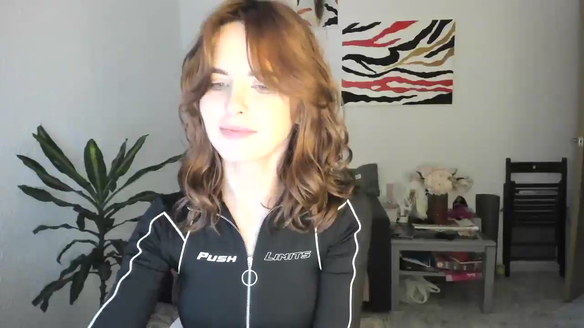 Gallery image thumbnail from AhahaGirl's myfreecams stream on, 11/05/2025, 16:21 image 18 of 20