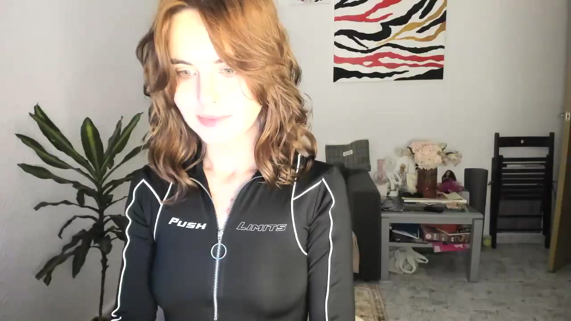 Gallery image thumbnail from AhahaGirl's myfreecams stream on, 11/05/2025, 17:58 image 13 of 20