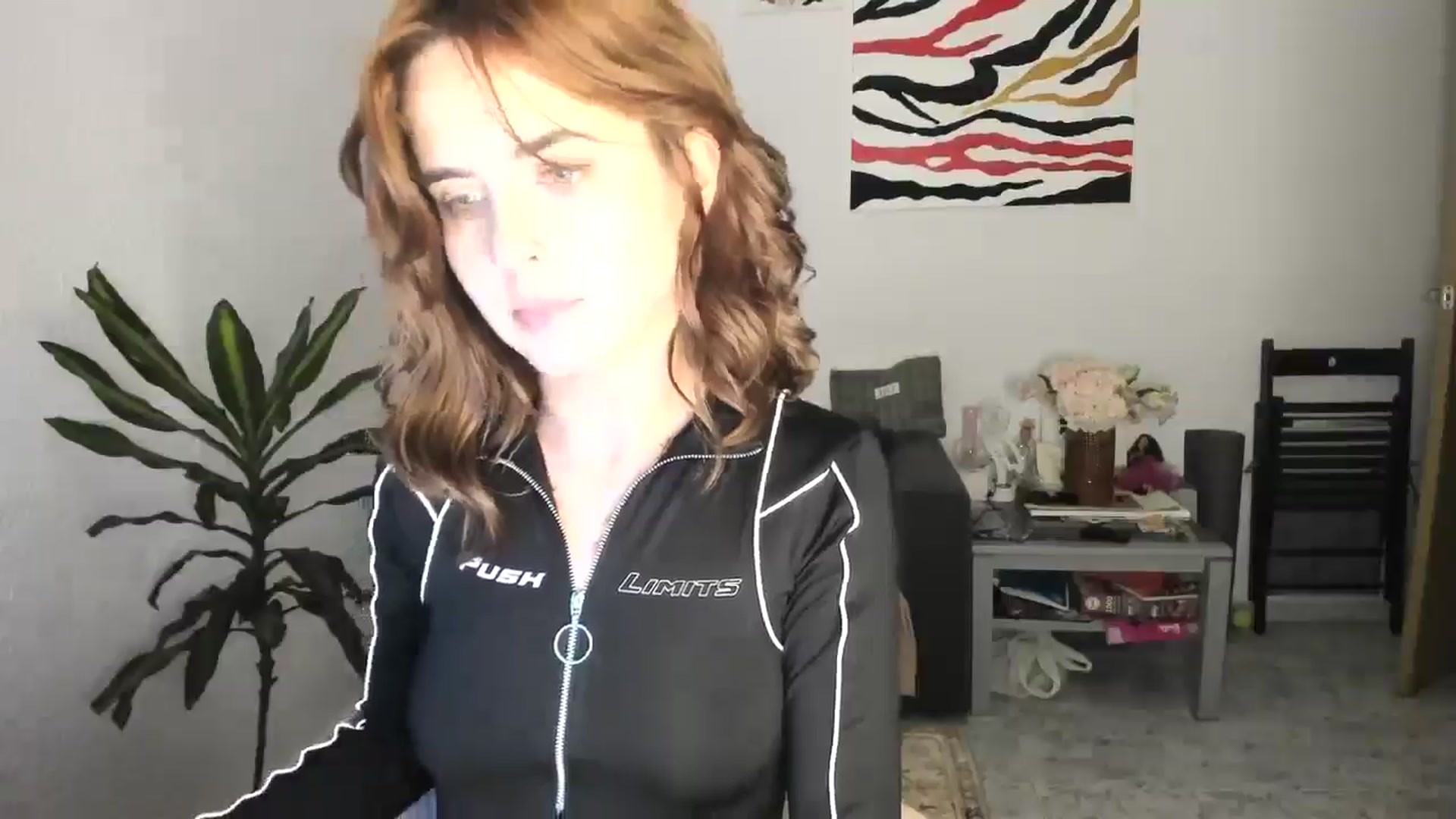 Gallery image thumbnail from AhahaGirl's myfreecams stream on, 11/05/2025, 17:58 image 14 of 20