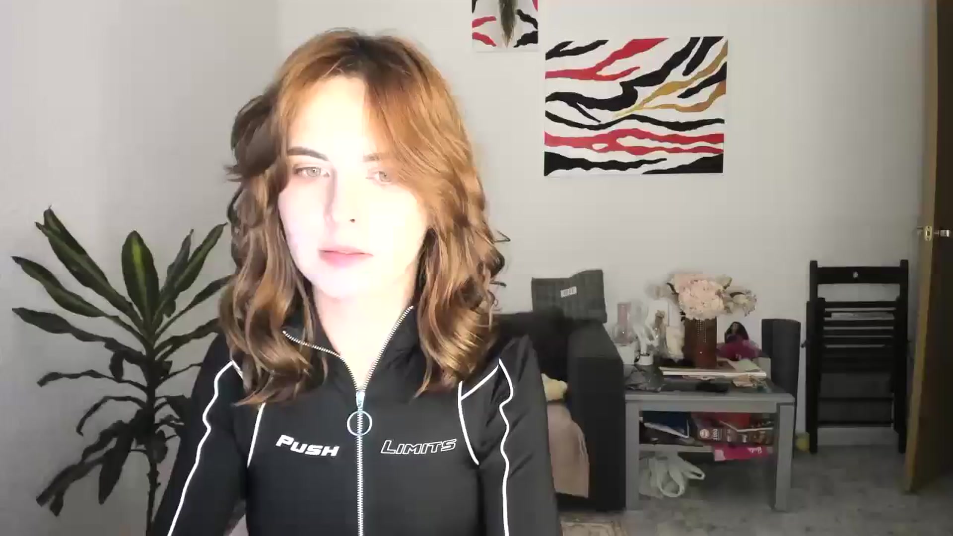 Gallery image thumbnail from AhahaGirl's myfreecams stream on, 11/05/2025, 19:04 image 1 of 20