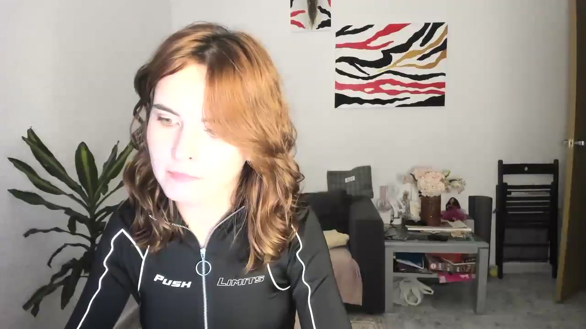 Gallery image thumbnail from AhahaGirl's myfreecams stream on, 11/05/2025, 19:04 image 6 of 20